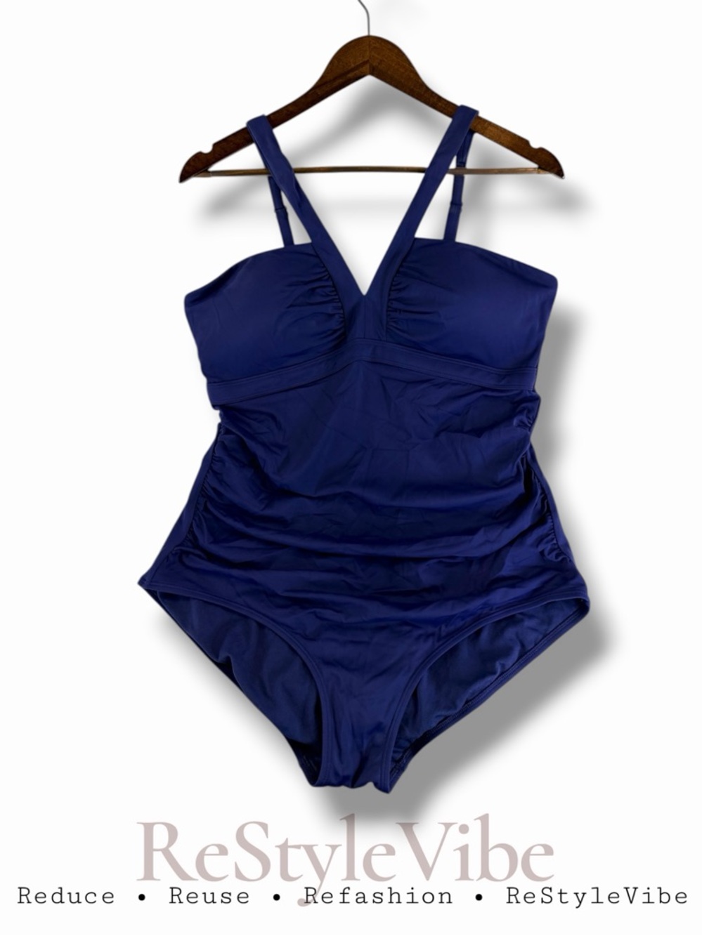 BODEN Women’s Size 14 Swimsuit One Piece Swim Fully Lined Navy Ruching